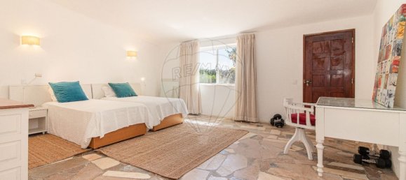 Casa de 3 dormitorios en Porches, Portugal No. 25437 25