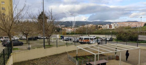 3 Schlafzimmer Wohnung in Loures, Portugal, Nr. 95008 4