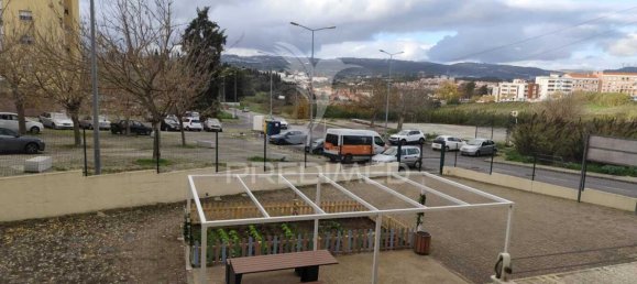 3 Schlafzimmer Wohnung in Loures, Portugal, Nr. 95008 3