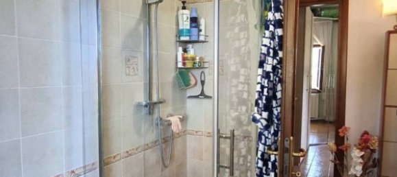 3 غرف نوم فيلا في Montecchio, Italy رقم 381784 9