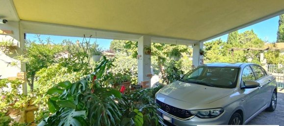 3 غرف نوم فيلا في Montecchio, Italy رقم 381784 2