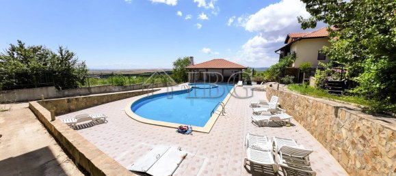 4 bedrooms House in Kosharitsa, Bulgaria No. 1116 2