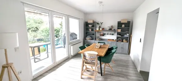 Квартира с 2 спальнями в Бонн, Германия № 223103 3