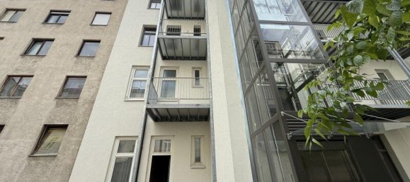 3 rooms Apartment in Brigittenau, Austria No. 180443 3