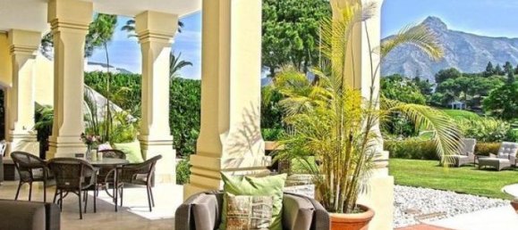 6 bedrooms Villa in Marbella, Spain No. 84613 22