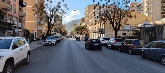 4-Zimmer Wohnung in Palermo, Italy, Nr. 134409 15