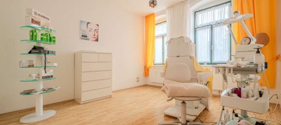 48m² Office in Dresden, Germany No. 365557 3