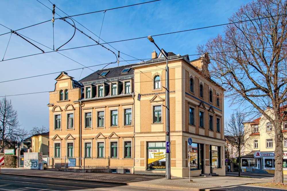 48m² Office in Dresden, Germany No. 365557