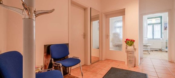 48m² Office in Dresden, Germany No. 365557 2