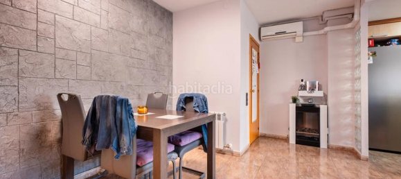 Apartamento de 3 dormitorios en Terrassa, Spain No. 19352 9