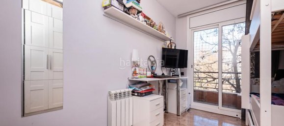 Apartamento de 3 dormitorios en Terrassa, Spain No. 19352 25