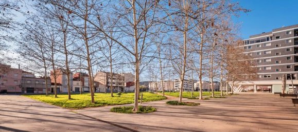 Apartamento de 3 dormitorios en Terrassa, Spain No. 19352 40