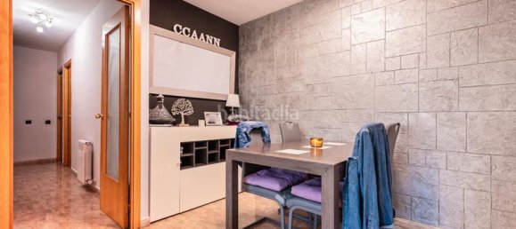 Apartamento de 3 dormitorios en Terrassa, Spain No. 19352 10