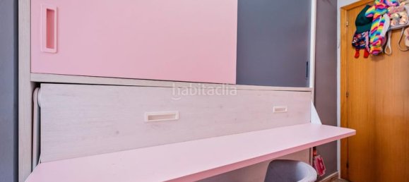 Apartamento de 3 dormitorios en Terrassa, Spain No. 19352 20