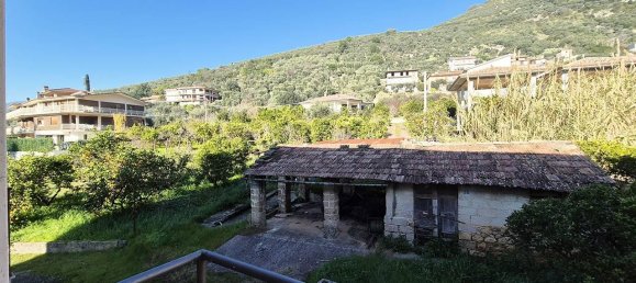 6 rooms Villa in Fondi, Italy No. 164155 3