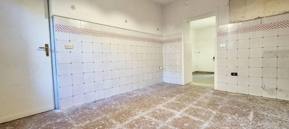 6 rooms Villa in Fondi, Italy No. 164155 12