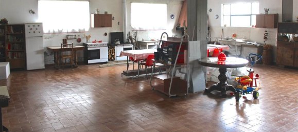 4 rooms Warehouse in Pelago, Italy No. 45364 9