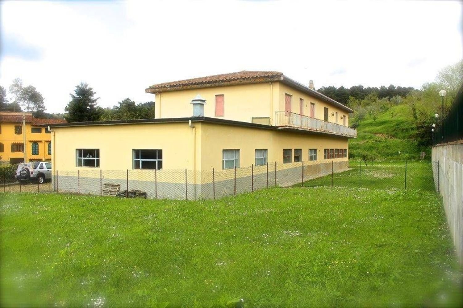4 rooms Warehouse in Pelago, Italy No. 45364
