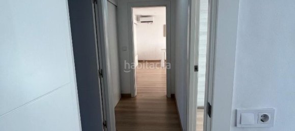 3 bedrooms Apartment in Cornella De Llobregat, Spain No. 168595 16