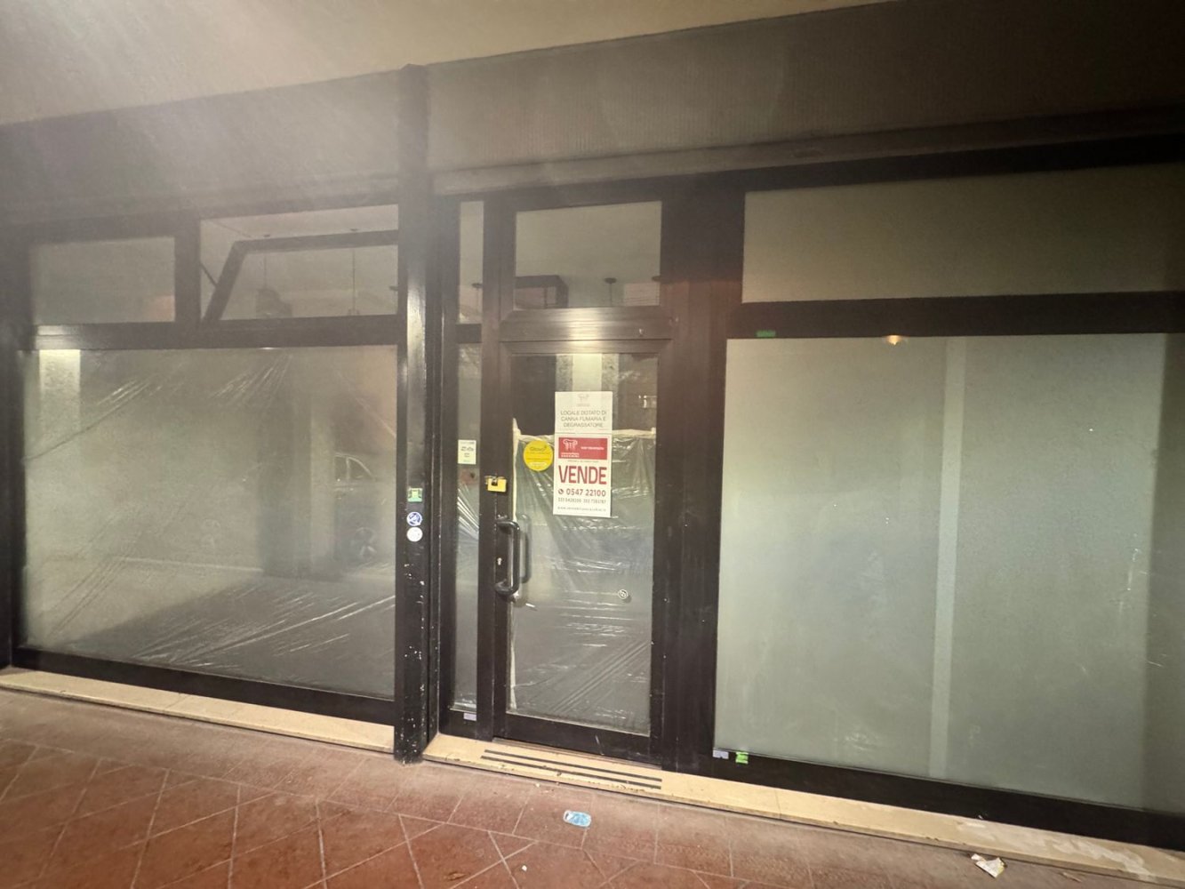 Gewerbliche Immobilie in Cesena, Italy 42m², Nr. 128459