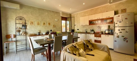 3 rooms Apartment in Pietra Ligure, Italy No. 296695 4
