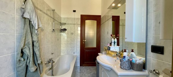 3 rooms Apartment in Pietra Ligure, Italy No. 296695 17