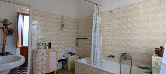 Villa de 6 divisões em Massa, Italy N.º 173849 20