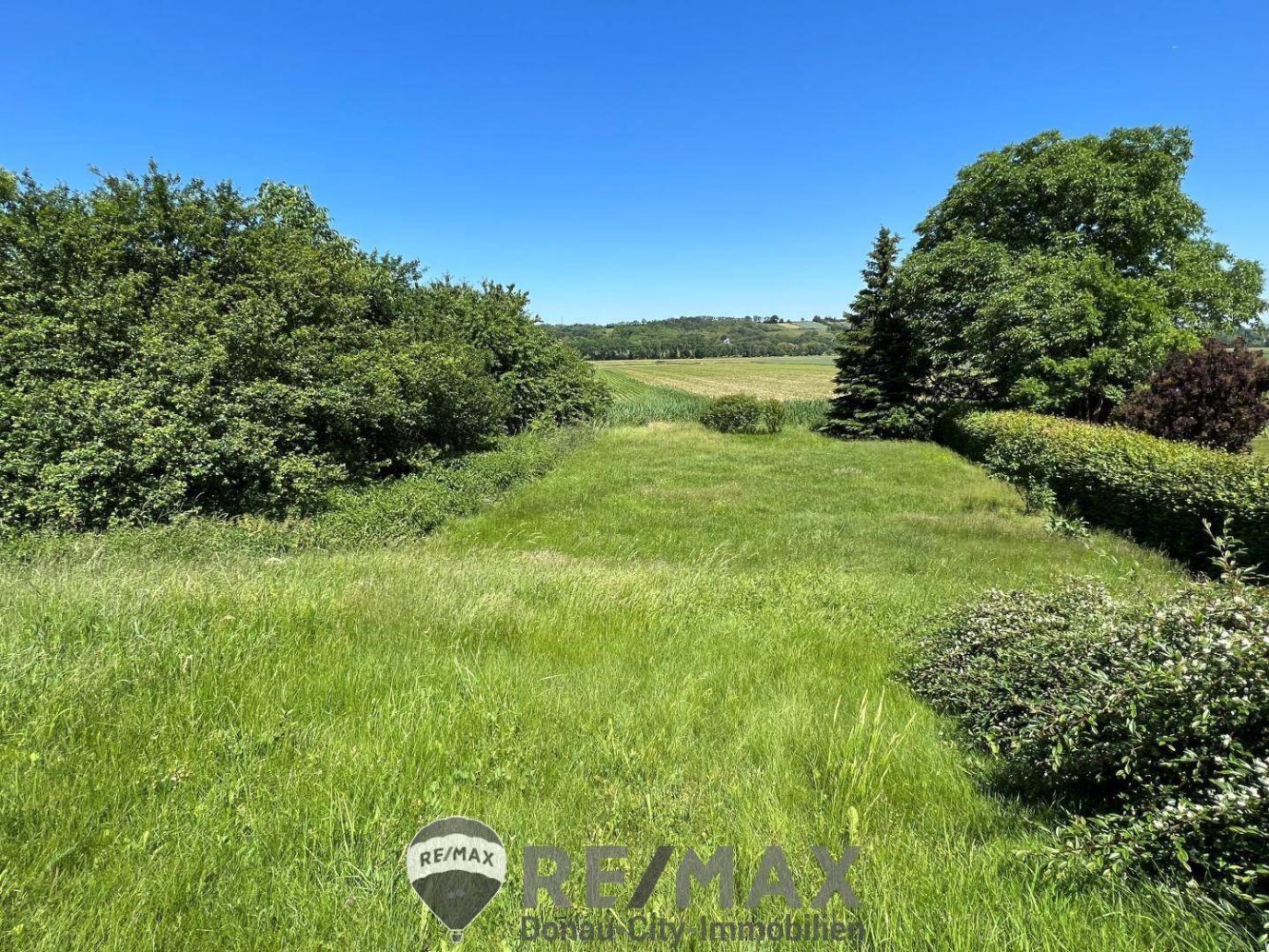 Terrain à Wurmla, Austria 749m² No. 77689