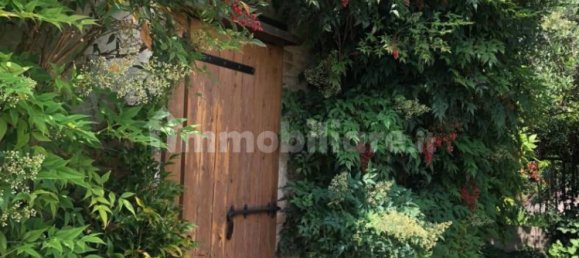 Casa de 3 dormitorios en Quistello, Italy No. 6863 4