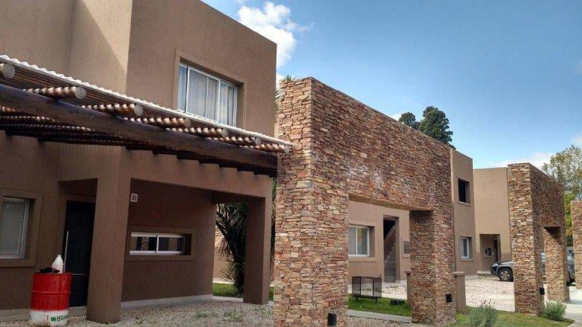 2 bedrooms Apartment in Pilar, Argentina No. 5945