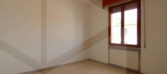 Apartamento de 5 divisões em Pontedera, Italy N.º 22780 13