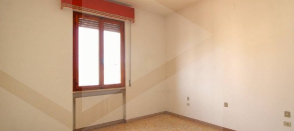 Apartamento de 5 divisões em Pontedera, Italy N.º 22780 16