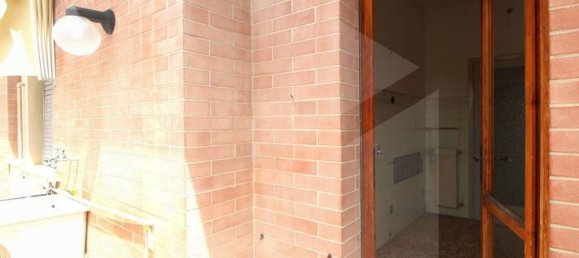 Apartamento de 5 divisões em Pontedera, Italy N.º 22780 29