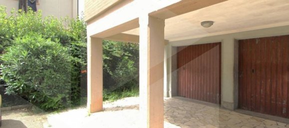 Apartamento de 5 divisões em Pontedera, Italy N.º 22780 2