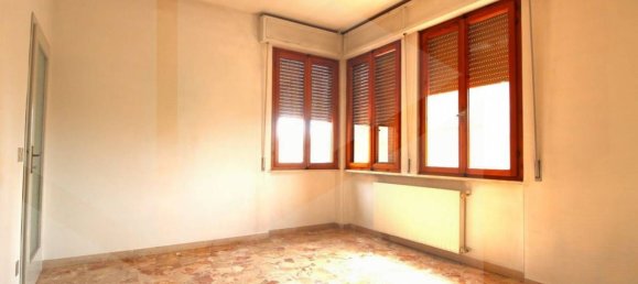 Apartamento de 5 divisões em Pontedera, Italy N.º 22780 8