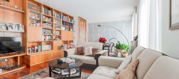 5 rooms Apartment in Milan, Italy No. 241446 3