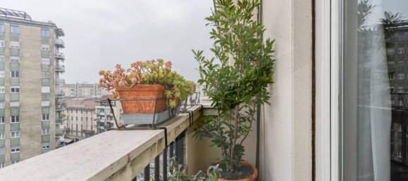 5 rooms Apartment in Milan, Italy No. 241446 30