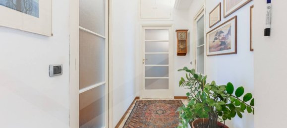5 rooms Apartment in Milan, Italy No. 241446 17