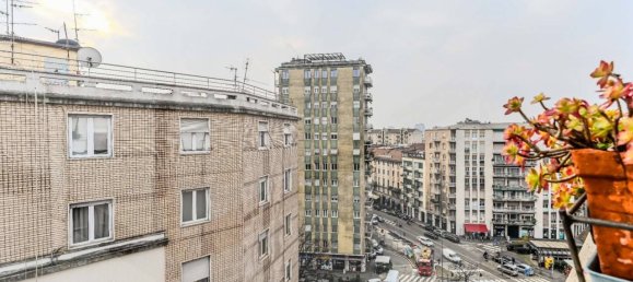 5 rooms Apartment in Milan, Italy No. 241446 31