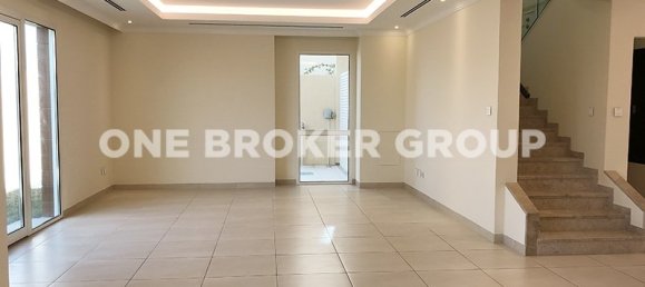 Villa de 3 dormitorios en Al Barsha, UAE No. 271 4