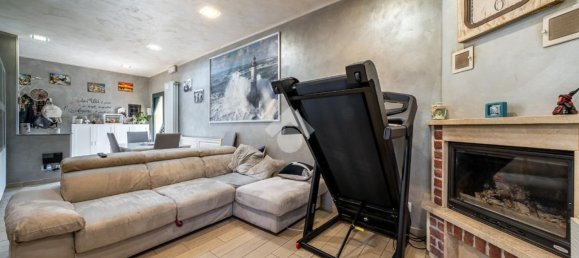 4 rooms House in Gattatico, Italy No. 297840 14