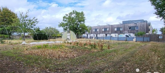 414m² Land in Reze, France No. 342026 2