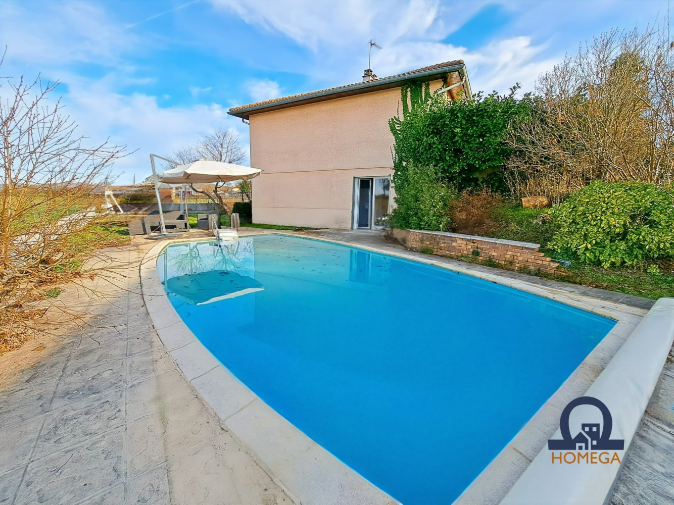 3 Schlafzimmer Haus in Montrond-les-Bains, France, Nr. 275338