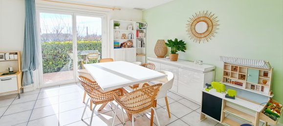 3 Schlafzimmer Haus in Montrond-les-Bains, France, Nr. 275338 4