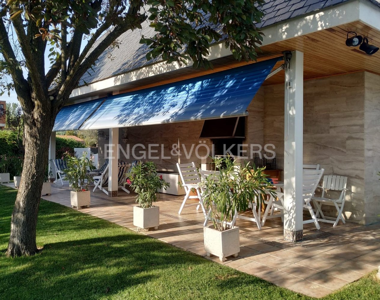 5 Schlafzimmer Haus in Algete, Spain, Nr. 75324