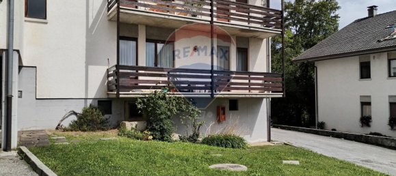 3 bedrooms Apartment in Cesiomaggiore, Italy No. 326121 5