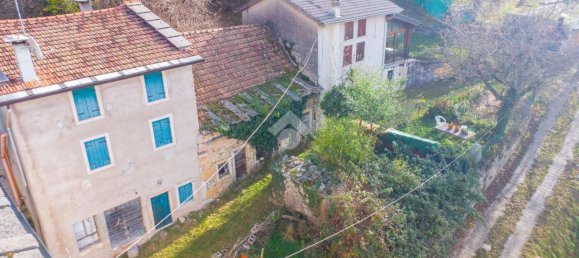 2 rooms House in Roveré Veronese, Italy No. 166131 8