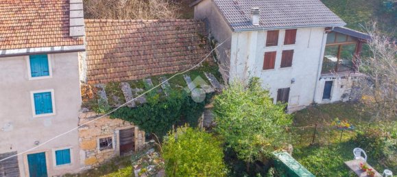 2 rooms House in Roveré Veronese, Italy No. 166131 2