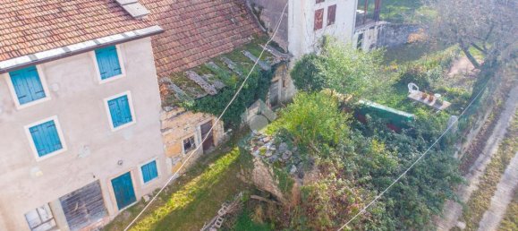 2 rooms House in Roveré Veronese, Italy No. 166131 4