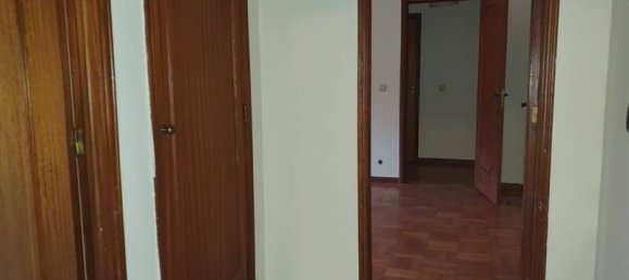 2 bedrooms House in Vila Nova de Gaia, Portugal No. 41779 3